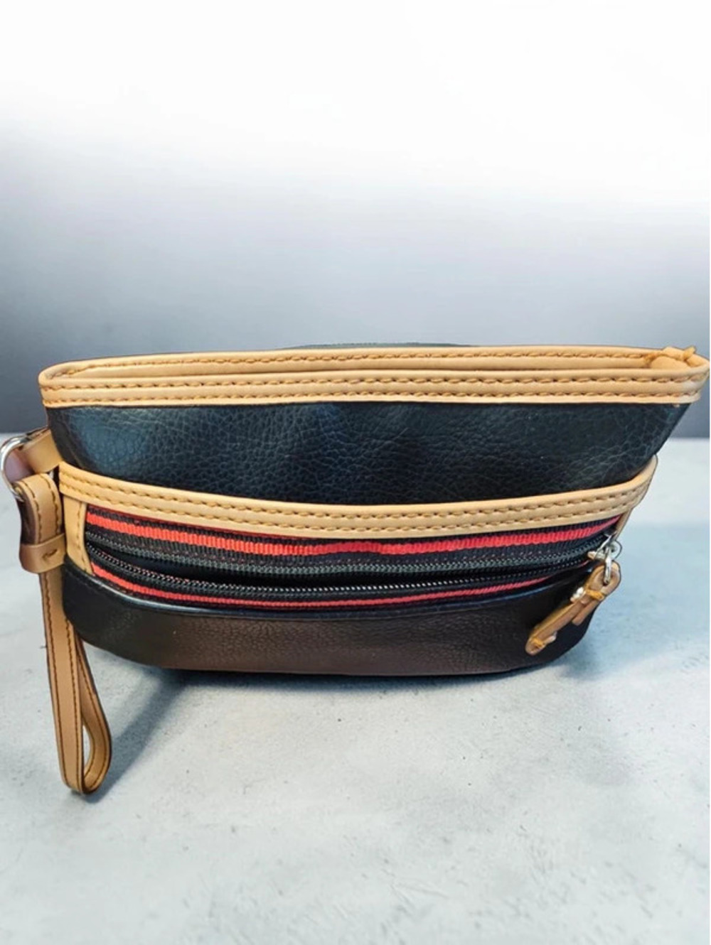 Tommy Hilfiger wristlet